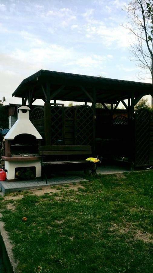 Pokoje Goscinne U Lidki Władysławowo Εξωτερικό φωτογραφία